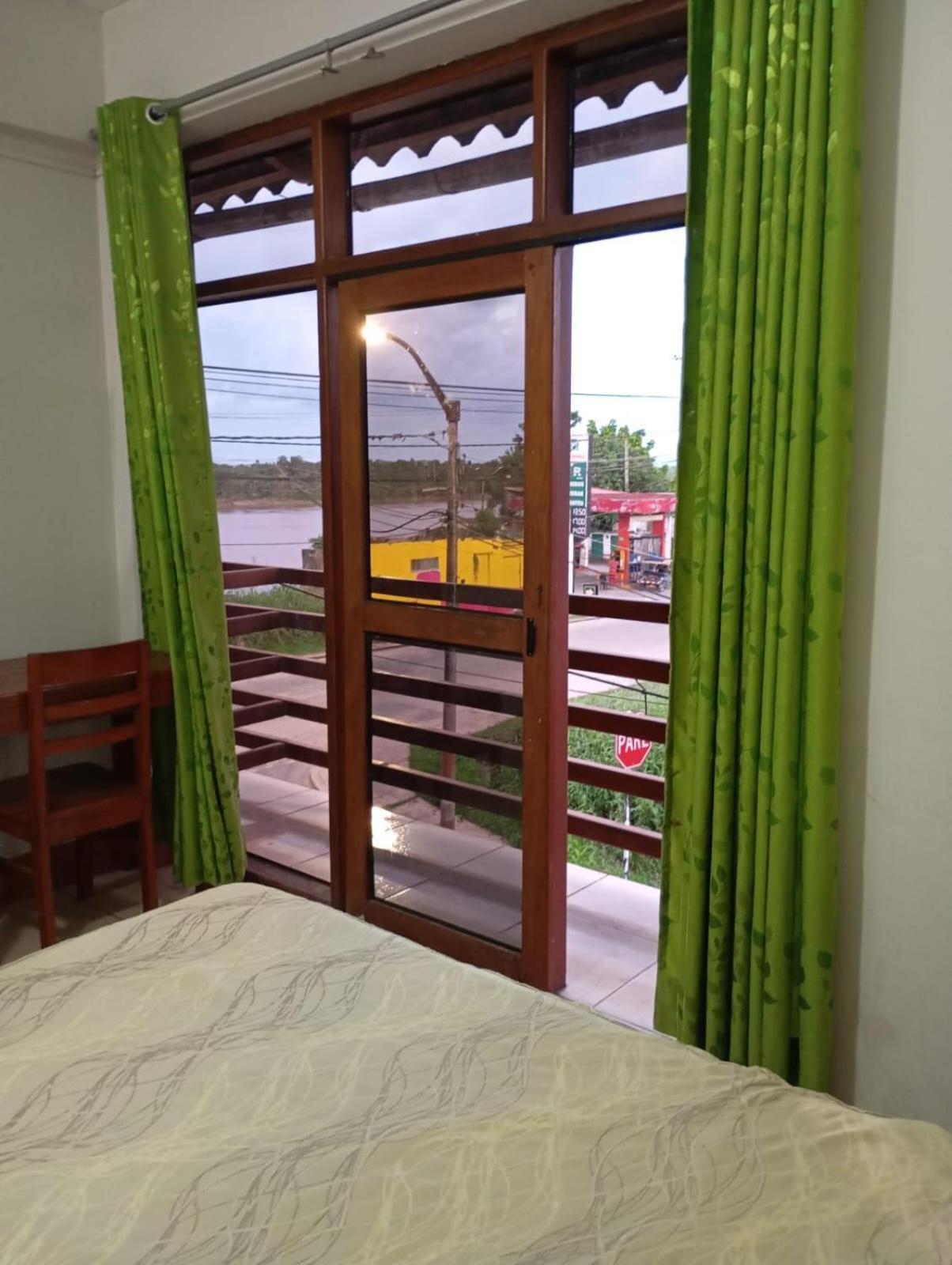 Hostal El Puerto Yurimaguas Εξωτερικό φωτογραφία